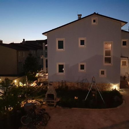 Appartement Dari Воднян Экстерьер фото